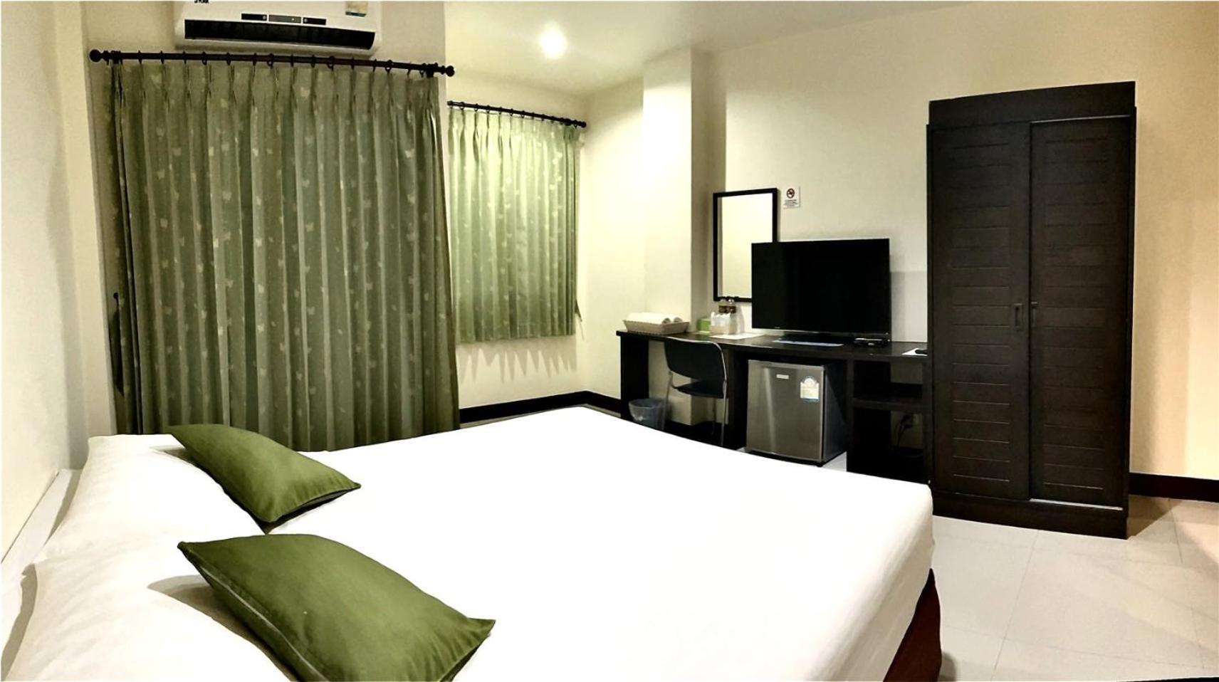T.P. Place Hotel 팡응아 외부 사진